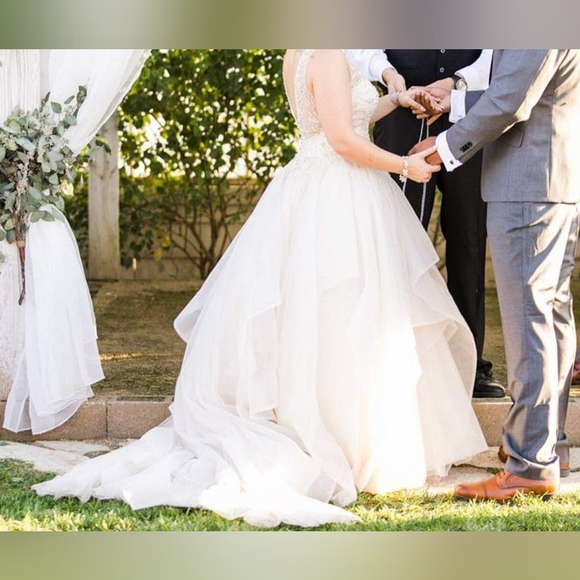 Sottero & Midgley Amelie Wedding Gown - REDUCED PRICE - Picture 6 of 8